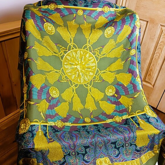 VINTAGE Large CELINE WRAP SHAWL Fall Colours Green golds navy burgandy beige EUC - Picture 4 of 8